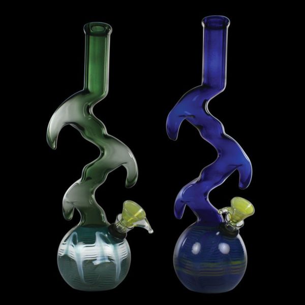 Hooks Color Water Pipe